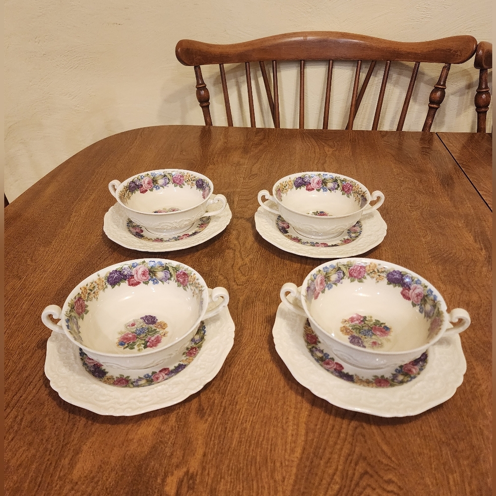 Vintage Black Knight Selb BAVARIAdouble handle teacup and plate set of 4